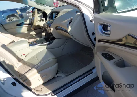 2013 Infiniti Jx35 z USA, uszkodzony, nr VIN 5N1AL0MM8DC324032